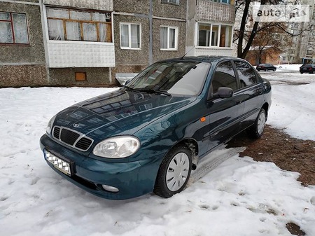 Daewoo Lanos 2006  випуску Чернігів з двигуном 1.5 л газ седан механіка за 4250 долл. 