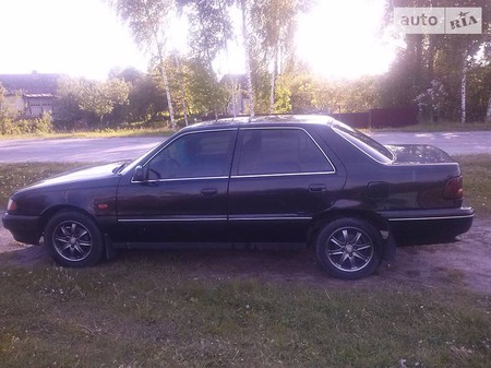 Hyundai Sonata 1992  випуску Хмельницький з двигуном 2 л газ седан механіка за 2500 долл. 