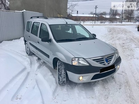 Dacia Logan MCV 2008  випуску Івано-Франківськ з двигуном 1.6 л газ універсал механіка за 5300 долл. 