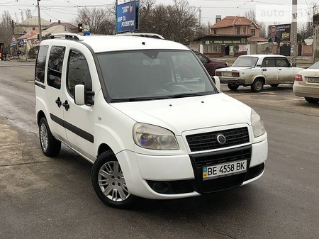 Fiat Doblo 2007  випуску Миколаїв з двигуном 0 л  універсал механіка за 5999 долл. 