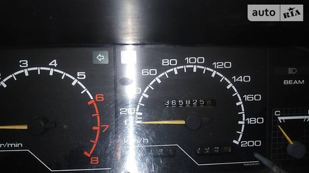 Nissan Bluebird 1985  випуску Одеса з двигуном 2 л газ седан механіка за 1500 долл. 