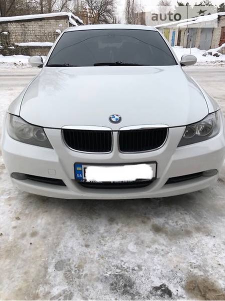 BMW 318 2007  випуску Луганськ з двигуном 2 л бензин седан автомат за 11000 долл. 