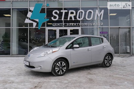 Nissan Leaf 2015  випуску Харків з двигуном 0 л електро хэтчбек автомат за 16500 долл. 