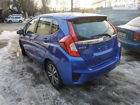 Honda Jazz 2015  выпуска Киев с двигателем 0 л бензин хэтчбек автомат за 12450 долл. 