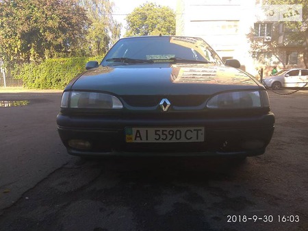 Renault 19 1995  випуску Київ з двигуном 1.7 л бензин хэтчбек механіка за 2000 долл. 