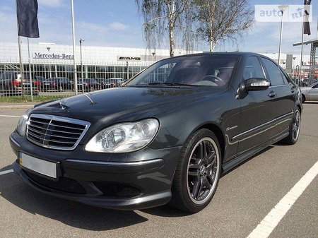 Mercedes-Benz S 55 AMG 2004  випуску Київ з двигуном 5.5 л бензин седан автомат за 17000 долл. 