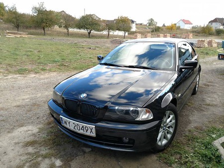 BMW 318 2000  випуску Рівне з двигуном 1.9 л бензин купе механіка за 3350 долл. 