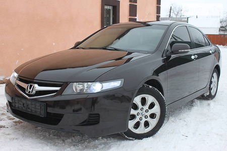 Honda Accord 2008  випуску Суми з двигуном 0 л бензин седан механіка за 8500 долл. 