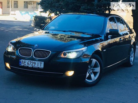 BMW 523 2008  випуску Дніпро з двигуном 0 л бензин седан автомат за 12450 долл. 