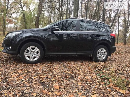 Toyota RAV 4 2013  випуску Кропивницький з двигуном 0 л газ позашляховик автомат за 22599 долл. 