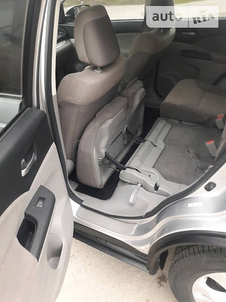 Honda CR-V 2014  випуску Запоріжжя з двигуном 2.4 л газ позашляховик автомат за 17200 долл. 