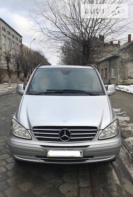 Mercedes-Benz Vito 2005  випуску Львів з двигуном 2.2 л дизель мінівен автомат за 10500 долл. 