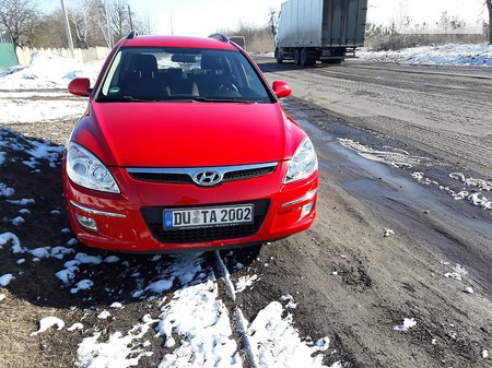 Hyundai i30 2008  випуску Рівне з двигуном 1.6 л дизель універсал механіка за 5750 долл. 