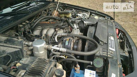 Chevrolet Blazer 1995  випуску Дніпро з двигуном 0 л газ позашляховик автомат за 3500 долл. 