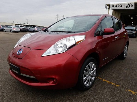 Nissan Leaf 2015  випуску Тернопіль з двигуном 0 л електро хэтчбек автомат за 11890 долл. 