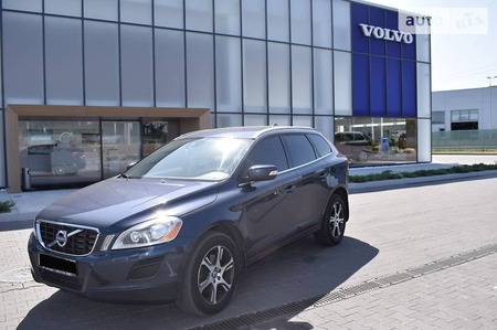 Volvo XC60 2012  випуску Харків з двигуном 2.4 л дизель позашляховик автомат за 20000 долл. 