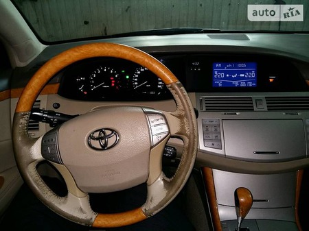Toyota Avalon 2006  випуску Дніпро з двигуном 3.5 л газ седан автомат за 9100 долл. 