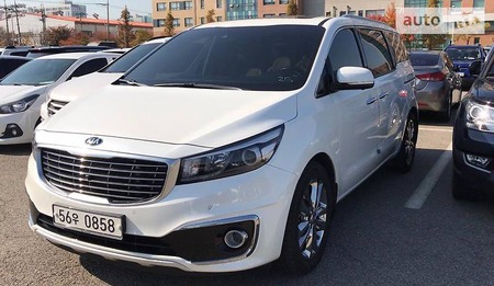 KIA Carnival 2015  випуску Київ з двигуном 0 л дизель мінівен автомат за 32700 долл. 