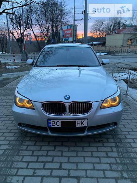 BMW 530 2006  випуску Львів з двигуном 3 л дизель седан автомат за 13300 долл. 