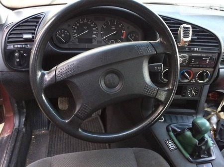 BMW 316 1994  випуску Ужгород з двигуном 0 л бензин седан механіка за 1200 долл. 