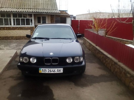 BMW 518 1993  випуску Вінниця з двигуном 0 л газ седан механіка за 3500 долл. 