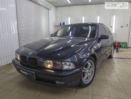 BMW 540 1996  випуску Київ з двигуном 4.4 л бензин седан автомат за 6200 долл. 