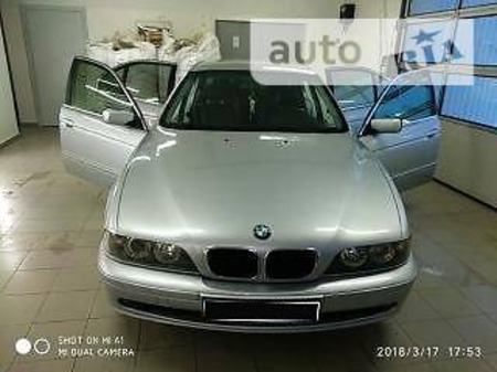 BMW 520 2001  випуску Київ з двигуном 0 л бензин седан механіка за 6900 долл. 