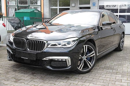 BMW 750 2018  випуску Київ з двигуном 3 л дизель  автомат за 106400 долл. 