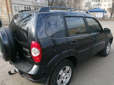 Chevrolet Niva 2010  випуску Київ з двигуном 1.7 л газ позашляховик механіка за 7000 долл. 