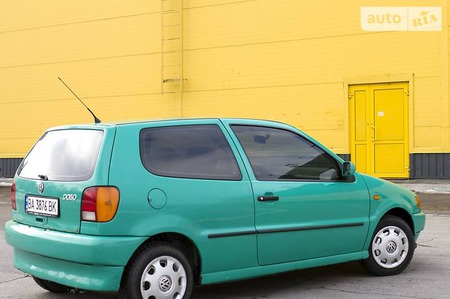 Volkswagen Polo 1998  випуску Кропивницький з двигуном 1 л газ хэтчбек механіка за 2800 долл. 