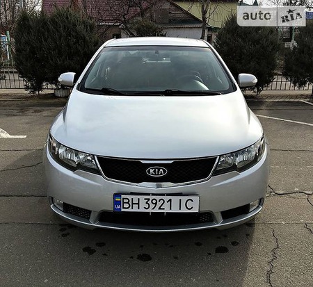 KIA Cerato 2010  випуску Одеса з двигуном 2 л газ седан автомат за 9000 долл. 