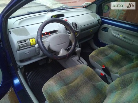 Renault Twingo 1999  випуску Вінниця з двигуном 1.2 л бензин хэтчбек автомат за 3700 долл. 