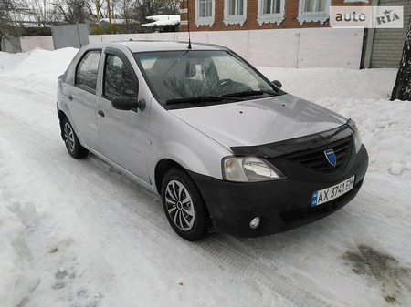 Dacia Logan 2007  выпуска Харьков с двигателем 0 л газ седан механика за 4200 долл. 