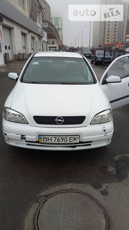 Opel Astra 2003  випуску Одеса з двигуном 1.6 л бензин седан механіка за 4000 долл. 