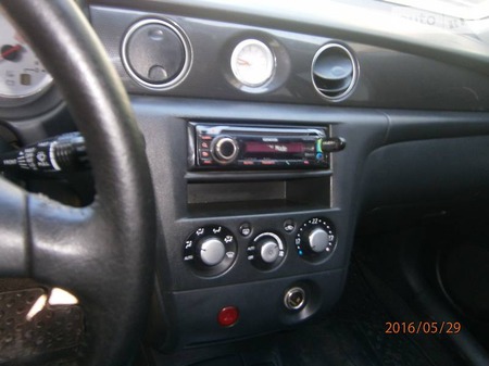 Mitsubishi Outlander 2006  випуску Івано-Франківськ з двигуном 2.4 л газ позашляховик автомат за 7900 долл. 