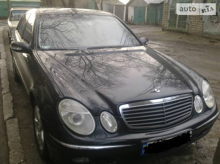 Mercedes-Benz E 320 2002  випуску Миколаїв з двигуном 3.2 л газ седан автомат за 7700 долл. 