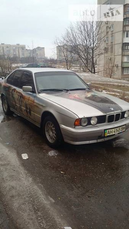 BMW 525 1993  випуску Донецьк з двигуном 0 л бензин седан механіка за 3500 долл. 