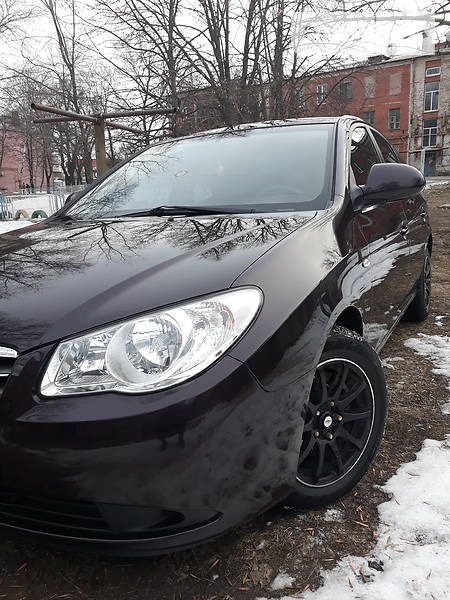 Hyundai Elantra 2008  випуску Луганськ з двигуном 0 л бензин седан механіка за 7000 долл. 