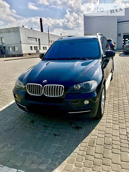 BMW X5 2008  випуску Львів з двигуном 0 л газ позашляховик автомат за 17500 долл. 