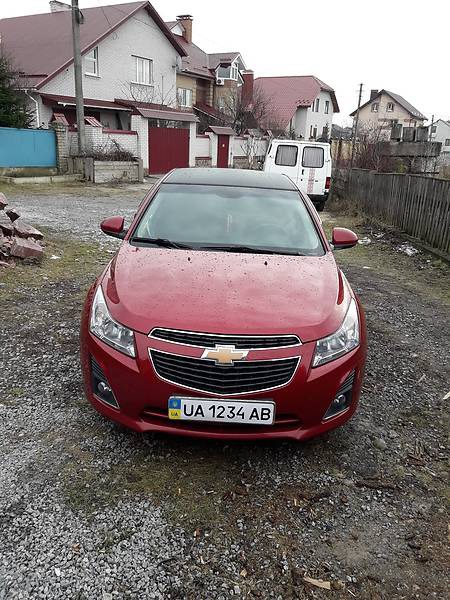 Chevrolet Cruze 2013  випуску Житомир з двигуном 1.8 л бензин седан механіка за 10200 долл. 