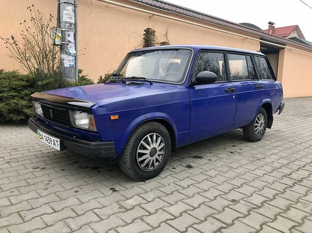 Lada 2104 2006  випуску Одеса з двигуном 0 л бензин універсал механіка за 1699 долл. 