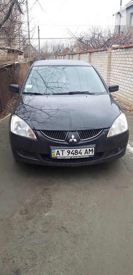 Mitsubishi Lancer 2004  випуску Запоріжжя з двигуном 0 л бензин седан механіка за 6000 долл. 