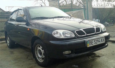 Daewoo Lanos 2009  випуску Миколаїв з двигуном 0 л газ седан механіка за 4500 долл. 