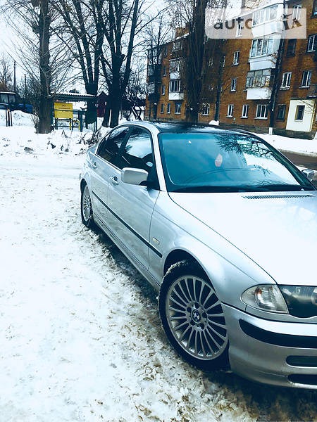 BMW 330 2001  випуску Київ з двигуном 0 л  седан  за 3300 долл. 