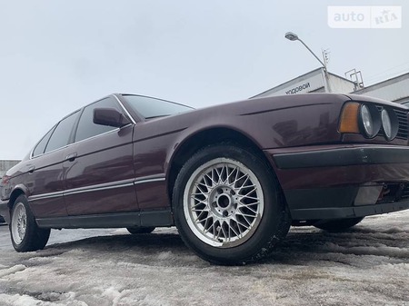 BMW 520 1993  випуску Дніпро з двигуном 2 л газ седан механіка за 2900 долл. 