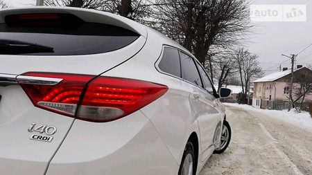 Hyundai i40 2012  випуску Львів з двигуном 1.7 л дизель універсал механіка за 12730 долл. 
