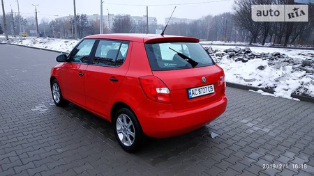 Skoda Fabia 2011  випуску Полтава з двигуном 0 л дизель хэтчбек механіка за 6750 долл. 