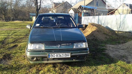 Renault 19 1989  випуску Львів з двигуном 0 л газ хэтчбек механіка за 1300 долл. 
