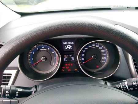 Hyundai i30 2012  випуску Миколаїв з двигуном 1.4 л бензин хэтчбек механіка за 10500 долл. 