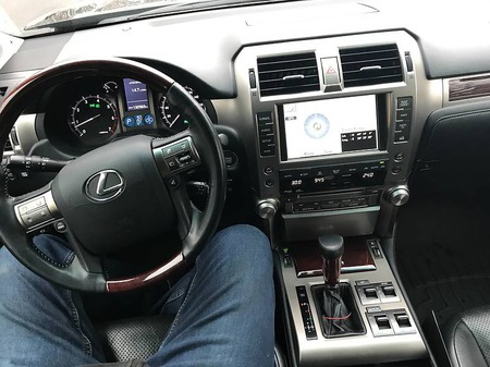 Lexus GX серія 2011  випуску Вінниця з двигуном 4.6 л газ позашляховик автомат за 37500 долл. 